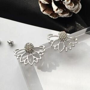 Silver Floral Earrings